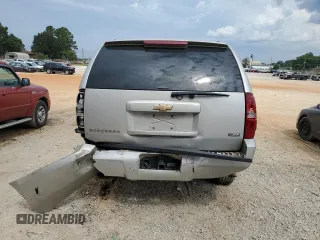 2007 Chevrolet Suburban LT with VIN 1GNFC16037J232196, listed as a Copart auction lot 72887074 with 262,163 mi miles and Salvage Title. Bid and sale history available at carsss.com. Image 6.