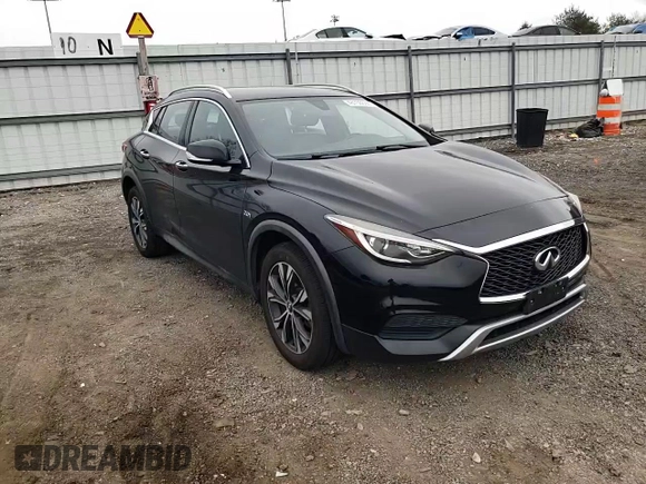 2018 Infiniti QX30 Luxury with VIN SJKCH5CR8JA057438, listed as a Copart auction lot 46756635 with 61,255 mi miles and Salvage title. Bid and sale history available at DreamBid. Image 11.