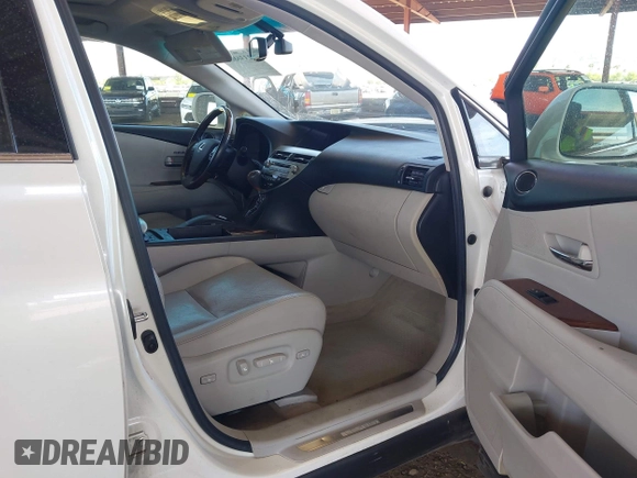 2010 Lexus RX 350 z VIN JTJZK1BA4A2408596, wystawiony jako IAAI lot #42336866 z przebiegiem 103 617 mil mil oraz . Historia ofert i sprzedaży dostępna na DreamBid. Obrazek 5.