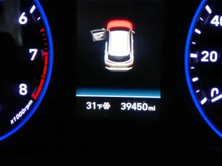 2020 Hyundai Kona Ultimate with VIN KM8K53A52LU476930, listed as a IAAI auction lot 38355576 with 39,450 mi miles. Bid and sale history available at carsss.com. Image 15.