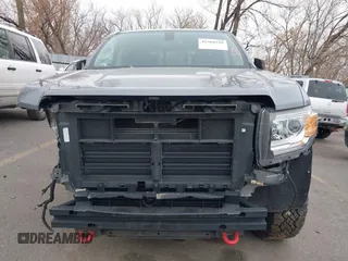 2022 GMC Canyon 4WD AT4 with VIN 1GTG6FENXN1187138, listed as a IAAI auction lot 41504228 with 2,901 mi miles and . Bid and sale history available at DreamBid. Image 12.