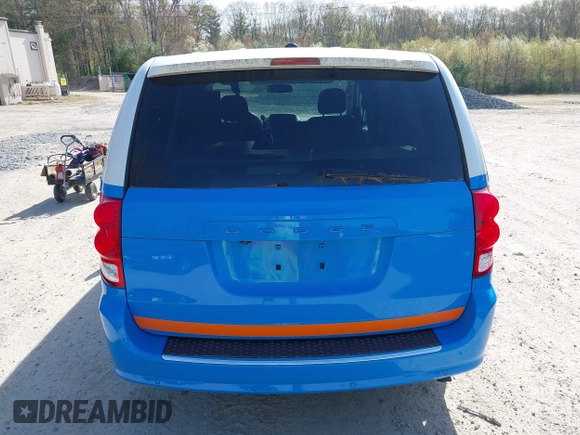 2019 Dodge Grand Caravan SE with VIN 2C4RDGBG8KR646829, listed as a IAAI auction lot 42136947 with 73,015 mi miles and . Bid and sale history available at DreamBid. Image 16.