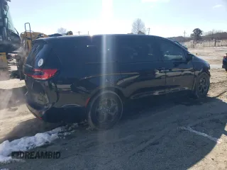 2023 Chrysler Pacifica Hybrid Limited with VIN 2C4RC1S77PR501630, listed as a Copart auction lot 46143825 with 39,419 mi miles and Salvage title. Bid and sale history available at DreamBid. Image 3.