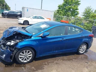 2015 Hyundai Elantra SE с VIN KMHDH4AE6FU350967, выставлен на аукционе IAAI как лот 42390152 с пробегом 92 181 миль миль и . История ставок и продаж доступна на DreamBid. Изображение 15.
