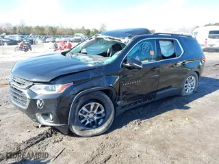 2019 Chevrolet Traverse LT Cloth with VIN 1GNERGKW3KJ270558, listed as a IAAI auction lot 41427753 with NaN miles. Bid and sale history available at carsss.com. Image 17.