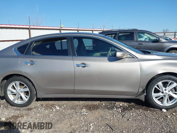 2014 Nissan Altima SV with VIN 1N4AL3AP0EC426002, listed as a IAAI auction lot 41759281 with 106,790 mi miles and . Bid and sale history available at DreamBid. Image 14.