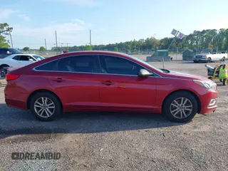 2016 Hyundai Sonata SE z VIN 5NPE24AF1GH349434, wystawiony jako IAAI lot #42555667 z przebiegiem 178 592 mil mil oraz . Historia ofert i sprzedaży dostępna na DreamBid. Obrazek 13.
