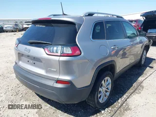 2019 Jeep Cherokee Latitude with VIN 1C4PJLCB3KD206922, listed as a IAAI auction lot 41904629 with 84,665 mi miles. Bid and sale history available at carsss.com. Image 4.