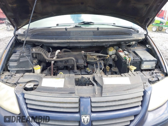 2005 Dodge Caravan SXT with VIN 2D4GP44L95R246244, listed as a IAAI auction lot 41855026 with 134,582 mi miles and . Bid and sale history available at DreamBid. Image 10.