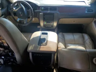 2007 GMC Yukon SLE with VIN 1GKFC13J67R140642, listed as a Copart auction lot 48748465 with 313,684 mi miles and Salvage Title. Bid and sale history available at DreamBid. Image 8.