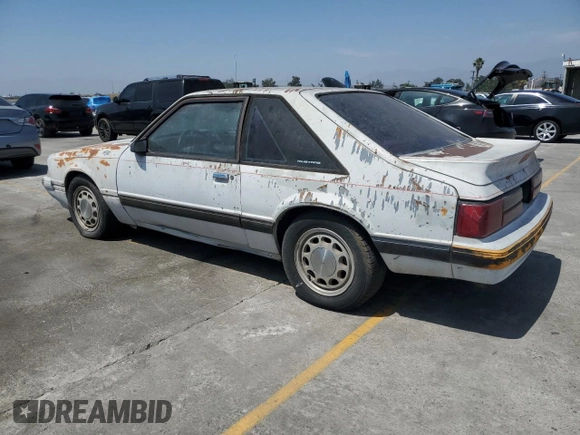 1988 Ford Mustang with VIN 1FABP41A6JF284130, listed as a Copart auction lot 60257045 with 38,867 mi miles and Clean title. Bid and sale history available at DreamBid. Image 2.