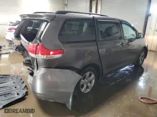2014 Toyota Sienna LE AAS with VIN 5TDKK3DC6ES518871, listed as a Copart auction lot 49141405 with 286,601 mi miles and Salvage Title. Bid and sale history available at carsss.com. Image 3.