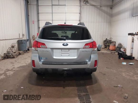 2014 Subaru Outback Premium with VIN 4S4BRCCC3E3212043, listed as a IAAI auction lot 41437728 with 154,506 mi miles and . Bid and sale history available at DreamBid. Image 17.