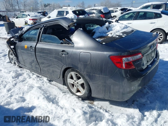 2012 Toyota Camry L with VIN 4T1BF1FK8CU112561, listed as a IAAI auction lot 41203529 with 99,755 mi miles. Bid and sale history available at carsss.com. Image 3.