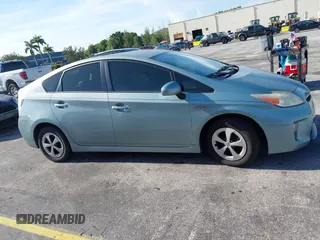 2014 Toyota Prius Four with VIN JTDKN3DU3E1804657, listed as a IAAI auction lot 42697129 with 276,662 mi miles and . Bid and sale history available at DreamBid. Image 13.