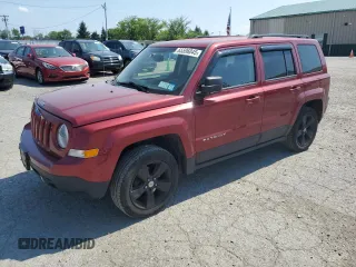 2015 Jeep Patriot High Altitude z VIN 1C4NJRFB1FD339965, wystawiony jako Copart lot #65596045 z przebiegiem 140 540 mil mil oraz Szkoda całkowita • Salvage title. Historia ofert i sprzedaży dostępna na DreamBid. Obrazek 1.