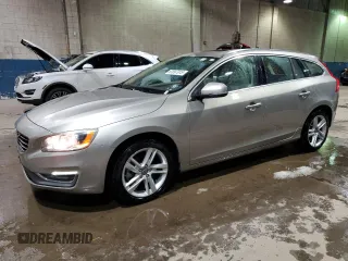 2015 Volvo V60 T5 Drive-E Premier with VIN YV140MEK2F1219400, listed as a Copart auction lot 87897915 with 108,509 mi miles and Clean Title. Bid and sale history available at carsss.com. Image 1.