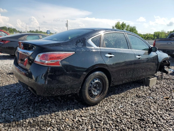 2015 Nissan Altima 2.5 with VIN 1N4AL3AP0FC200673, listed as a Copart auction lot 60158345 with 152,557 mi miles and Salvage title. Bid and sale history available at DreamBid. Image 3.