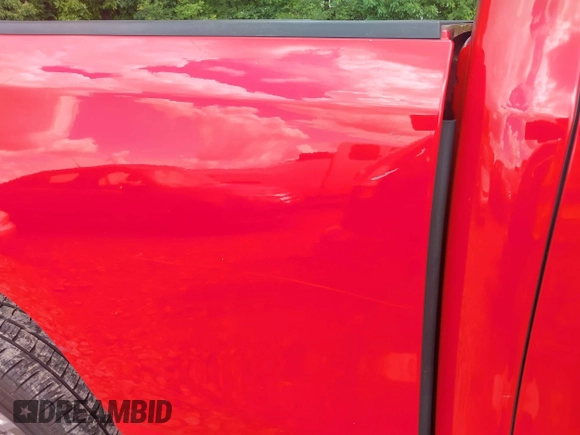 2021 Ram 1500 Lone Star z VIN 1C6RREBT0MN828129, wystawiony jako IAAI lot #42268306 z przebiegiem 105 958 mil mil oraz . Historia ofert i sprzedaży dostępna na DreamBid. Obrazek 20.
