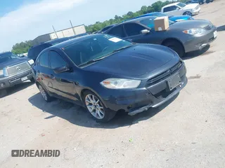 2013 Dodge Dart SXT with VIN 1C3CDFBA3DD151038, listed as a IAAI auction lot 42069044 with 186,461 mi miles. Bid and sale history available at carsss.com. Image 1.