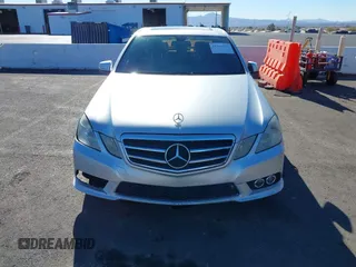 2010 Mercedes-Benz E 350 Luxury z VIN WDDHF5GB2AA052480, wystawiony jako IAAI lot #41361531 z przebiegiem 154 443 mil mil oraz . Historia ofert i sprzedaży dostępna na DreamBid. Obrazek 6.