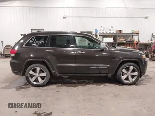 2016 Jeep Grand Cherokee High Altitude with VIN 1C4RJFCG1GC495706, listed as a IAAI auction lot 40770517 with 225,538 mi miles. Bid and sale history available at carsss.com. Image 13.