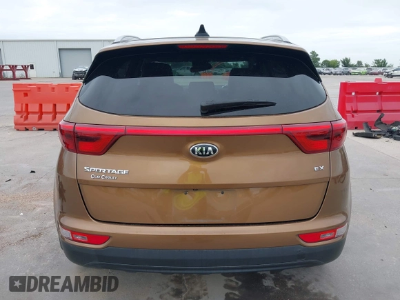 2017 Kia Sportage EX z VIN KNDPN3AC2H7053067, wystawiony jako IAAI lot #42660750 z przebiegiem Nie podano mil oraz . Historia ofert i sprzedaży dostępna na DreamBid. Obrazek 17.