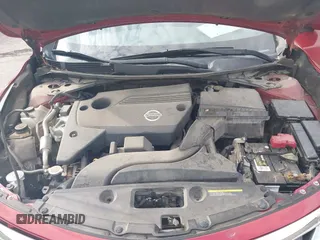 2014 Nissan Altima 2.5 with VIN 1N4AL3AP9EC282398, listed as a IAAI auction lot 41853928 with 209,061 mi miles. Bid and sale history available at carsss.com. Image 10.