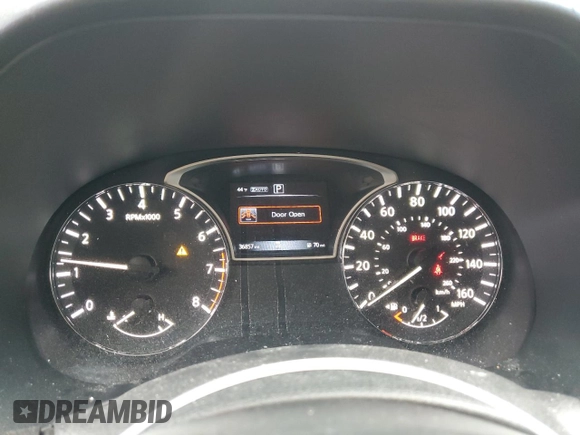 2020 Nissan Pathfinder S with VIN 5N1DR2AM0LC644004, listed as a Copart auction lot 46445495 with 36,857 mi miles and Salvage Title. Bid and sale history available at carsss.com. Image 9.