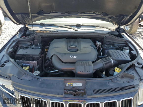 2015 Jeep Grand Cherokee Altitude with VIN 1C4RJEAG8FC668388, listed as a Copart auction lot 52360135 with 181,402 mi miles and Salvage Title. Bid and sale history available at carsss.com. Image 12.