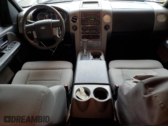 2004 Ford F-150 XLT with VIN 1FTPX045X4KC42398, listed as a Copart auction lot 45728165 with 83,147 mi miles and Clean title. Bid and sale history available at DreamBid. Image 8.