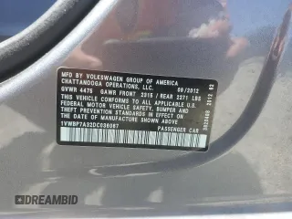 2013 Volkswagen Passat SE z VIN 1VWBP7A32DC036067, wystawiony jako Copart lot #57707025 z przebiegiem 168 751 mil mil oraz Szkoda całkowita • Salvage title. Historia ofert i sprzedaży dostępna na DreamBid. Obrazek 12.