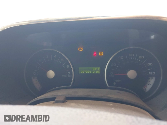 2009 Ford Explorer XLT with VIN 1FMEU73E39UA31349, listed as a IAAI auction lot 41924498 with 267,264 mi miles and . Bid and sale history available at DreamBid. Image 7.