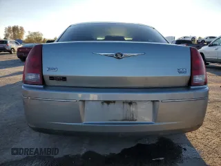 2006 Chrysler 300 Touring with VIN 2C3LK53G56H479859, listed as a Copart auction lot 79880404 with 0 mi miles and Salvage Title. Bid and sale history available at carsss.com. Image 6.