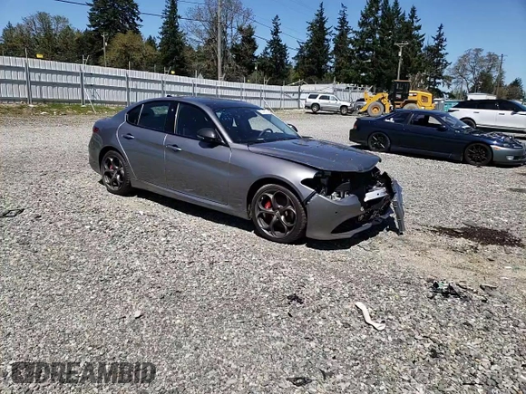 2018 Alfa Romeo Giulia Ti Sport with VIN ZARFAEEN9J7597446, listed as a Copart auction lot 51246143 with 0 mi miles. Bid and sale history available at carsss.com. Image 11.