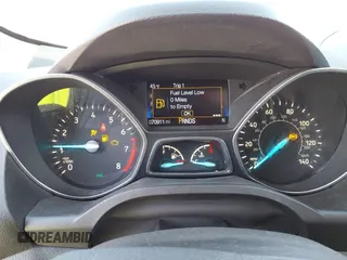 2017 Ford Escape SE with VIN 1FMCU0GD5HUE08097, listed as a IAAI auction lot 41499800 with 70,911 mi miles. Bid and sale history available at carsss.com. Image 7.