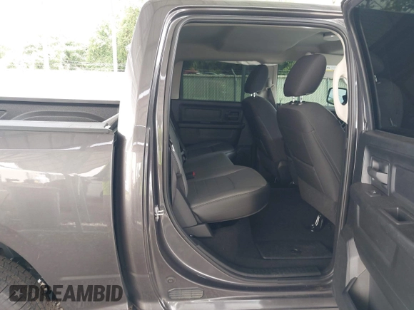 2024 Ram 1500 SSV z VIN 1C6RR7XT9RS185440, wystawiony jako IAAI lot #42286125 z przebiegiem 18 169 mil mil oraz . Historia ofert i sprzedaży dostępna na DreamBid. Obrazek 8.