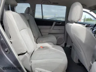 2011 Toyota Highlander with VIN 5TDZK3EH3BS028795, listed as a Copart auction lot 50764945 with 62,595 mi miles and Salvage Title. Bid and sale history available at carsss.com. Image 11.