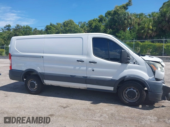 2016 Ford Transit Cargo с VIN 1FTYR1YM2GKB07832, выставлен на аукционе IAAI как лот 42614414 с пробегом Не указан миль и . История ставок и продаж доступна на DreamBid. Изображение 13.