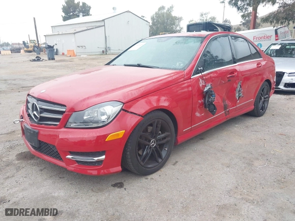 2014 Mercedes-Benz C-Class C 250 Sport with VIN WDDGF4HB5EA940232, listed as a IAAI auction lot 41880825 with 91,932 mi miles. Bid and sale history available at carsss.com. Image 19.