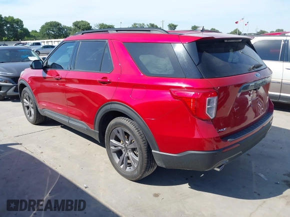 2023 Ford Explorer XLT с VIN 1FMSK7DH1PGA48292, выставлен на аукционе IAAI как лот 42245702 с пробегом 27 183 миль миль и . История ставок и продаж доступна на DreamBid. Изображение 3.