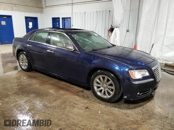 2014 Chrysler 300 with VIN 2C3CCAEG2EH105825, listed as a Copart auction lot 47056005 with 127,872 mi miles and Salvage Title. Bid and sale history available at carsss.com. Image 4.