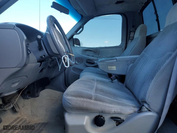1997 Ford F-150 Standard with VIN 1FTDF1723VKC60059, listed as a Copart auction lot 44512855 with 133,818 mi miles and Non Repairable. Bid and sale history available at carsss.com. Image 7.