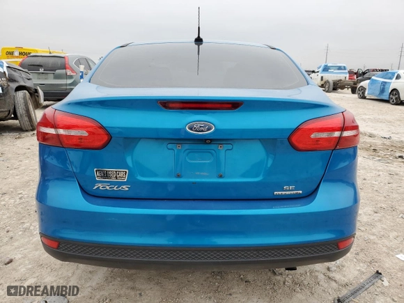 2015 Ford Focus SE with VIN 1FADP3F27FL240263, listed as a Copart auction lot 84676784 with 0 mi miles and Clean Title. Bid and sale history available at carsss.com. Image 6.