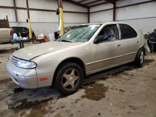 1997 Nissan Altima XE z VIN 1N4BU31D3VC259397, wystawiony jako Copart lot #84769244 z przebiegiem 112 878 mil mil oraz Szkoda całkowita • Salvage title. Historia ofert i sprzedaży dostępna na DreamBid. Obrazek 1.