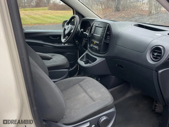 2016 Mercedes-Benz Metris Cargo Van with VIN WD3PG2EA3G3092618, listed as a Copart auction lot 84713344 with 126,208 mi miles and Clean Title. Bid and sale history available at carsss.com. Image 5.
