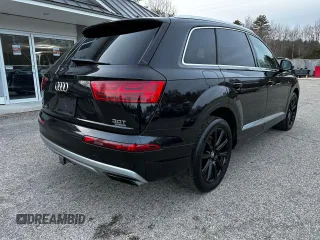 2017 Audi Q7 Premium Plus with VIN WA1LAAF78HD031810, listed as a Copart auction lot 50071405 with 119,171 mi miles and Clean Title. Bid and sale history available at carsss.com. Image 4.