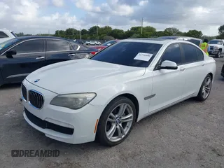 2014 BMW 7 Series 740i with VIN WBAYA6C53ED144195, listed as a IAAI auction lot 41720500 with 123,776 mi miles and . Bid and sale history available at DreamBid. Image 17.