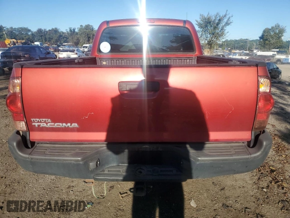 2008 Toyota Tacoma z VIN 5TENX22N08Z545472, wystawiony jako Copart lot #74914614 z przebiegiem 186 271 mil mil oraz Szkoda całkowita • Salvage title. Historia ofert i sprzedaży dostępna na DreamBid. Obrazek 6.