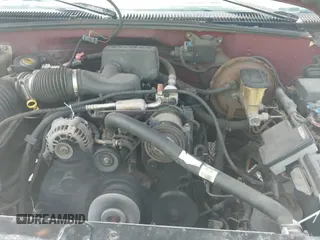 1996 GMC Sierra 1500 с VIN 1GTEC14W4TZ537164, выставлен на аукционе IAAI как лот 43047790 с пробегом 222 771 миль миль и . История ставок и продаж доступна на DreamBid. Изображение 13.